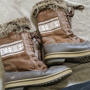Brown Patterned Winter Boots